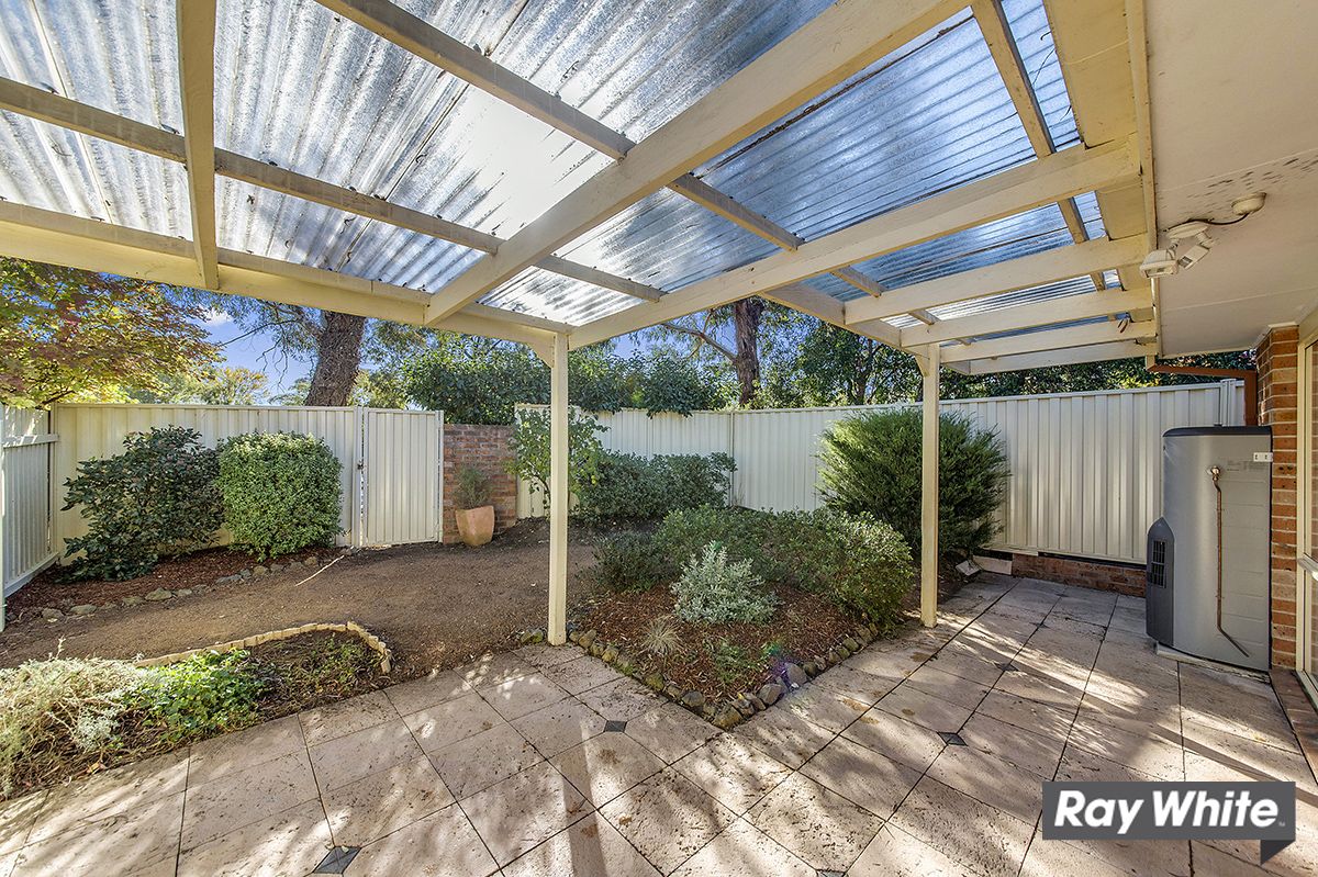 12 Nairn Place, Macquarie ACT 2614, Image 0