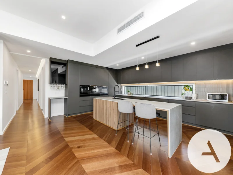 Additional image 10 of 67 Cygnet Crescent, Red Hill ACT 2603