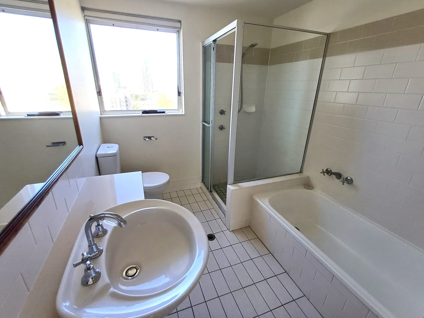 Additional image 9 of 10A/7 Fern Street, Surfers Paradise QLD 4217