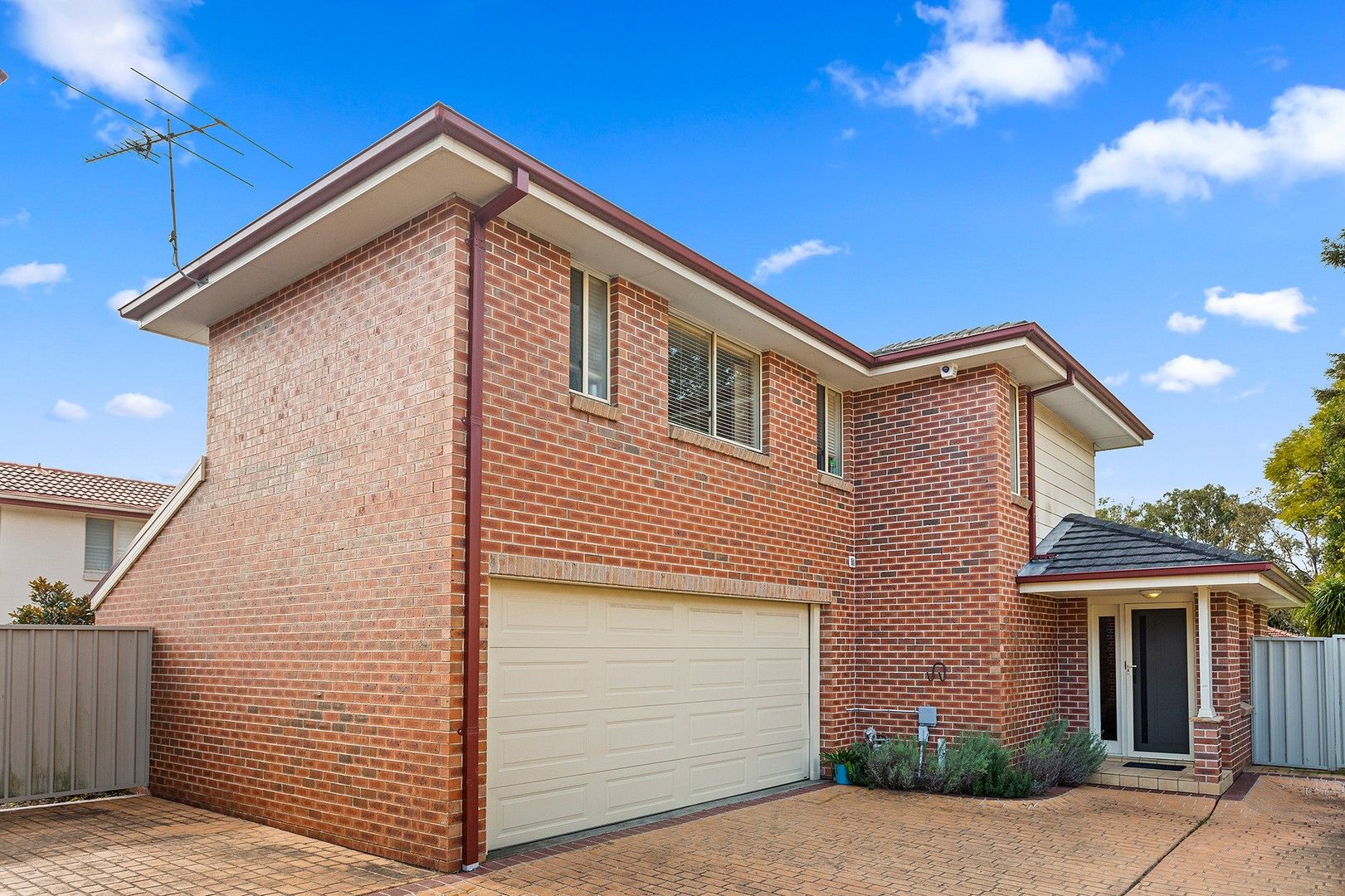3 bedrooms Townhouse in 3/7 Berkeley Road GWYNNEVILLE NSW, 2500