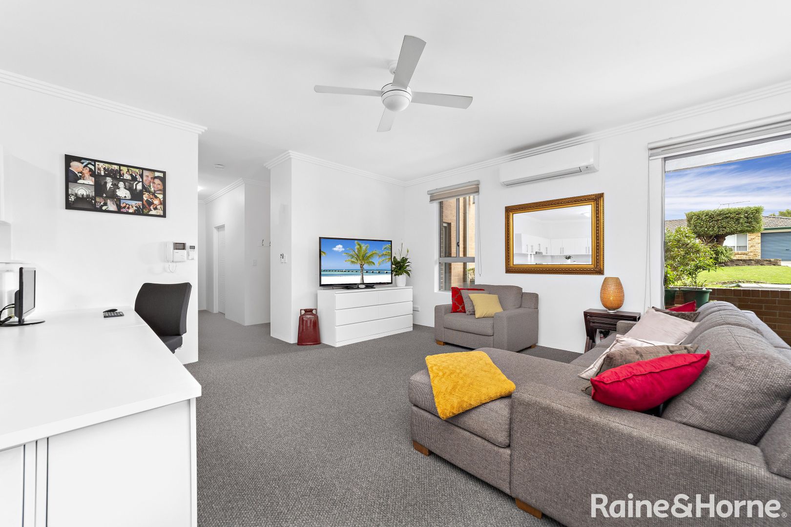 2/15 Stuart Street, Helensburgh NSW 2508, Image 1