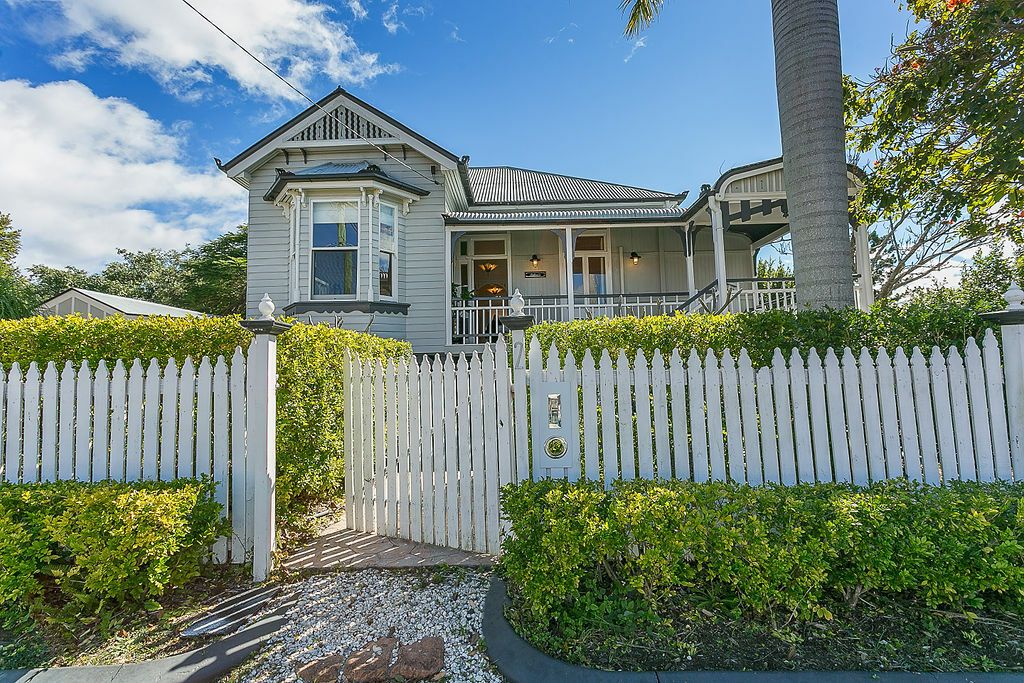 2 Cribb St, Sadliers Crossing QLD 4305, Image 0