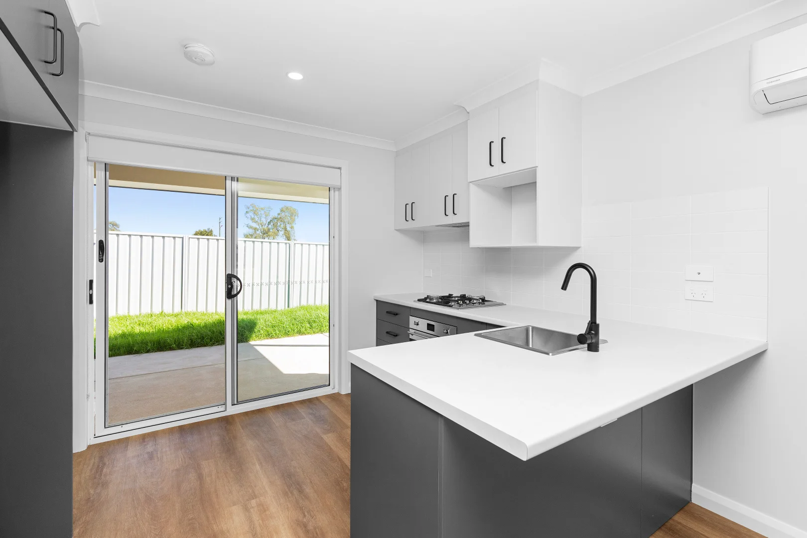 Additional image 5 of 1 Hawkins St, Temora NSW 2666