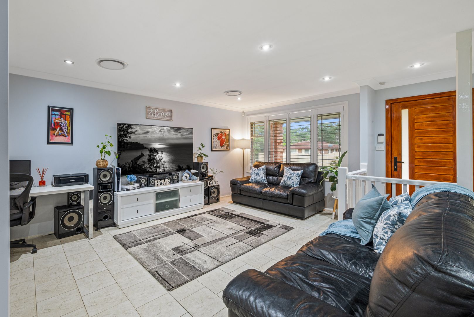 4 Woylie Place, St Helens Park NSW 2560, Image 1