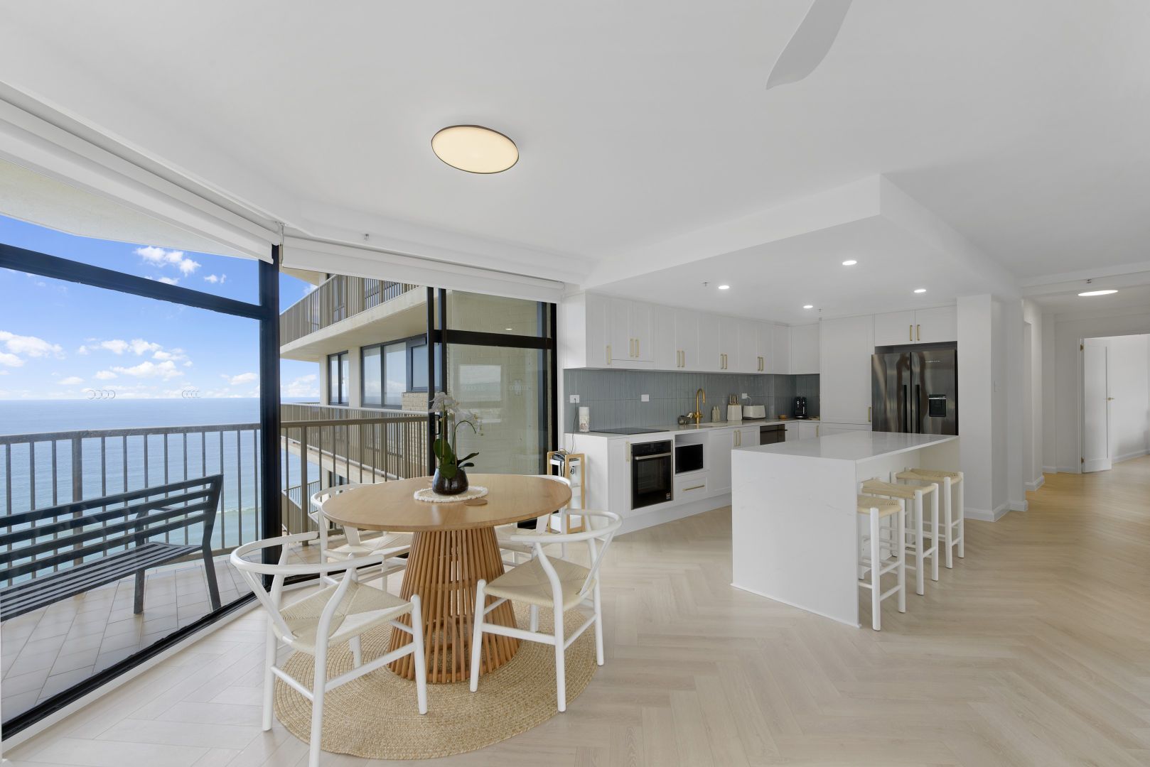 25D/80 The Esplanade , Surfers Paradise QLD 4217