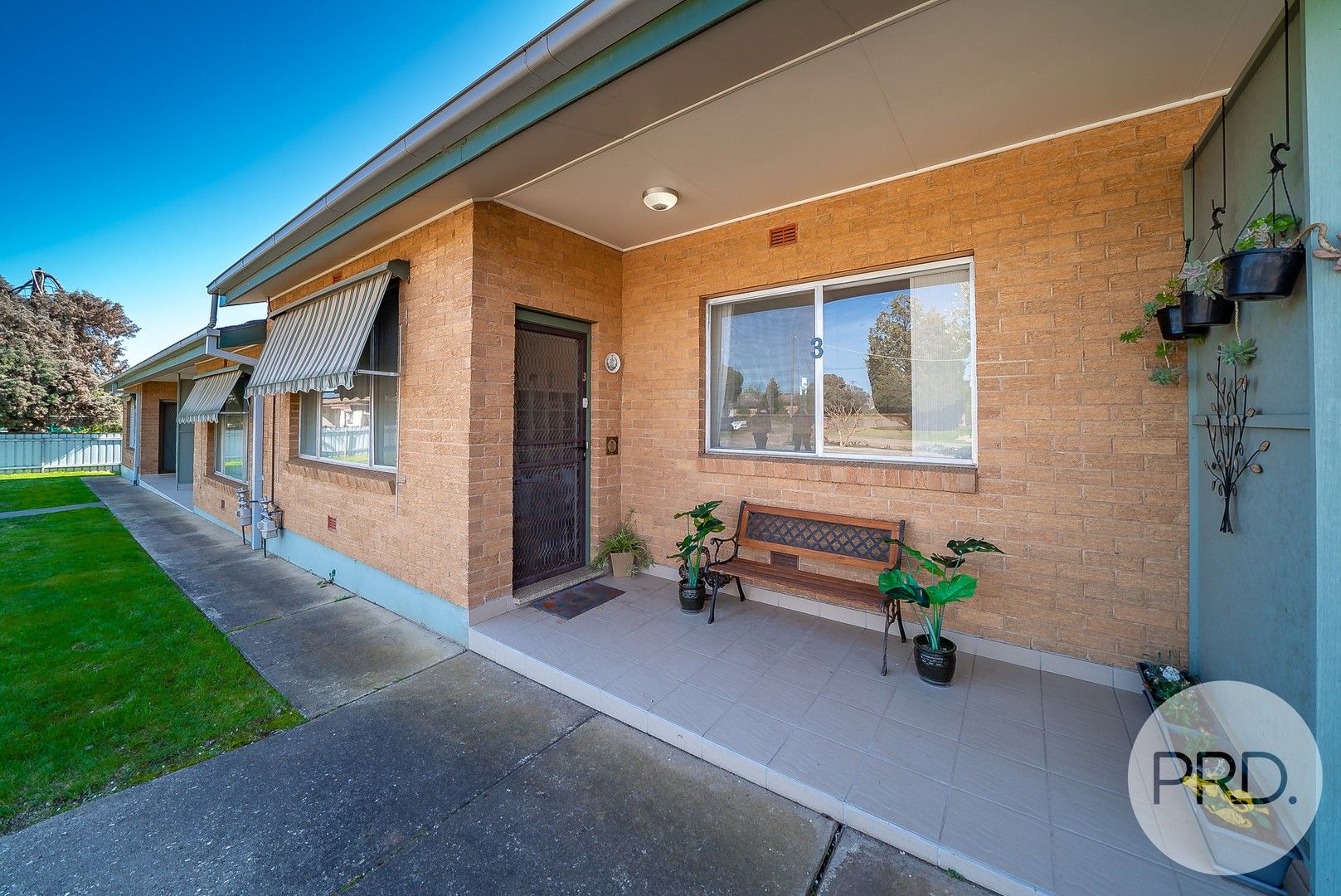 3/5 Karen Street, Tolland NSW 2650, Image 0