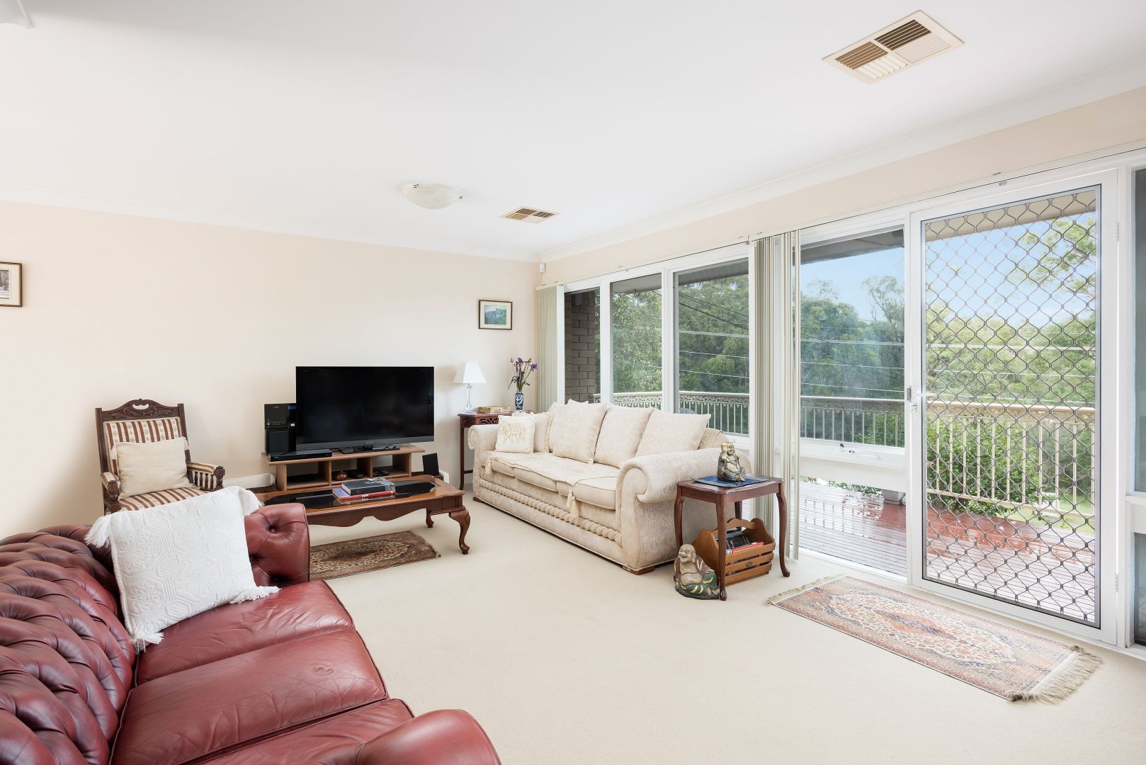 9 Siandra Drive, Kareela NSW 2232, Image 2