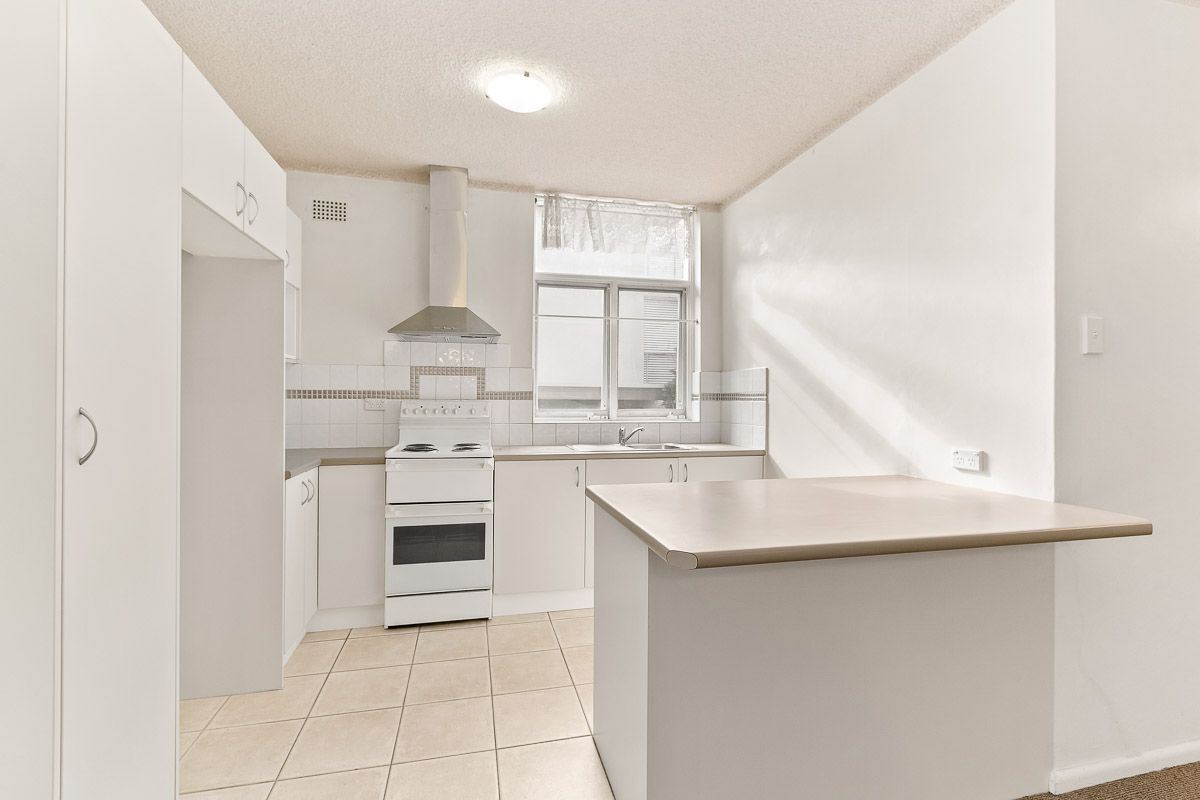 1 bedrooms Apartment / Unit / Flat in 8/3 McIntosh Street CHATSWOOD NSW, 2067