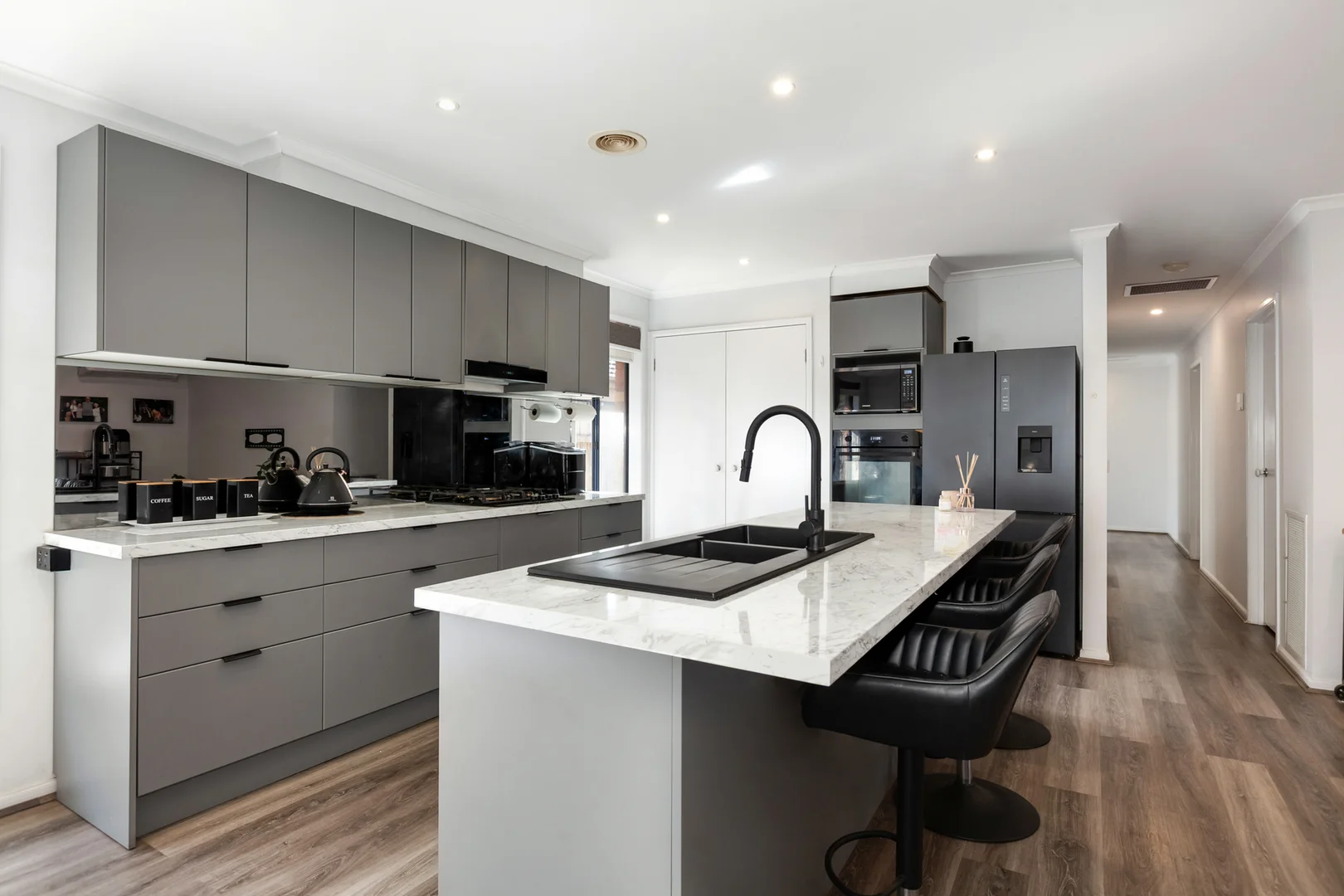 Additional image 3 of 34 Silvertop Close, Wallan VIC 3756