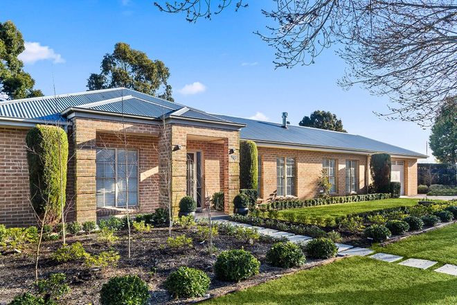 Picture of 58 Kingsbury Circuit, BOWRAL NSW 2576