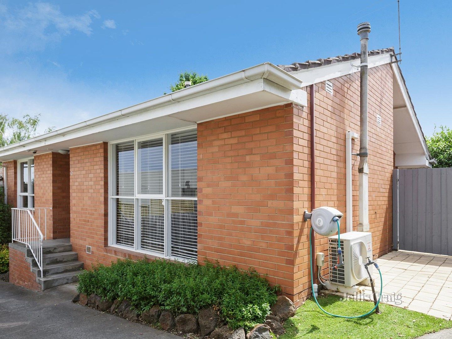 2/27 Clifton Road, Hawthorn East VIC 3123, Image 1