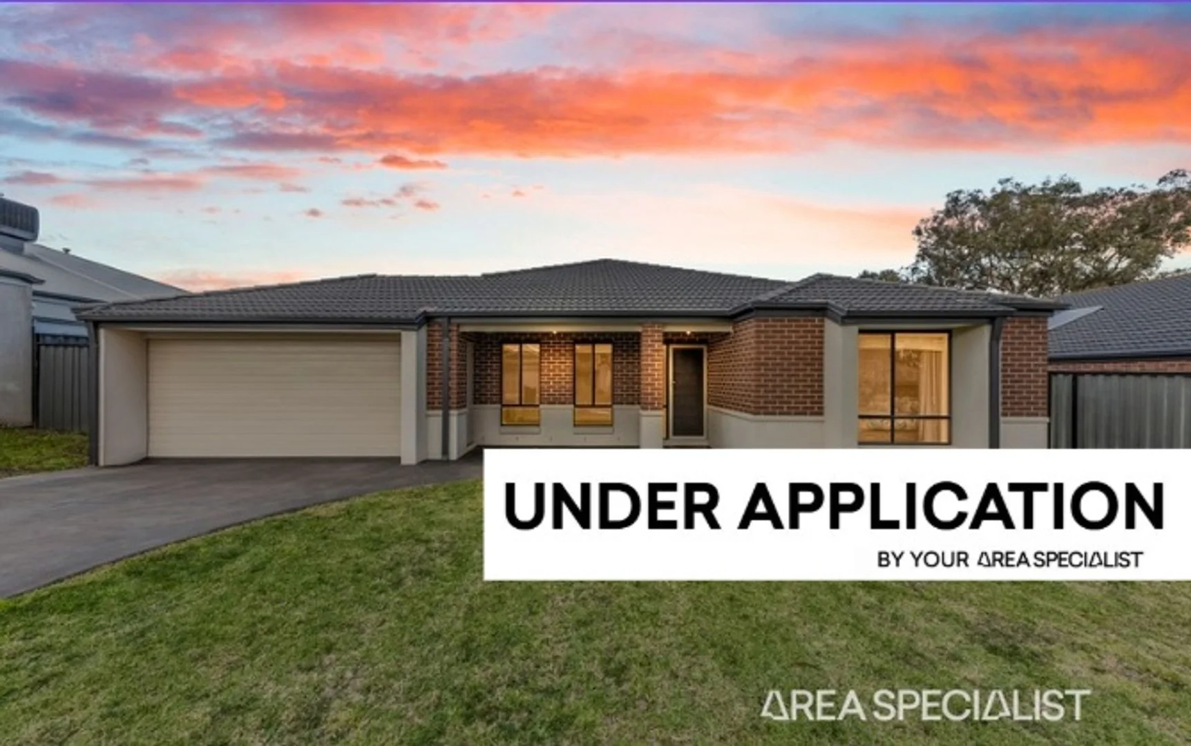 14 Eyre Place, Pakenham VIC 3810