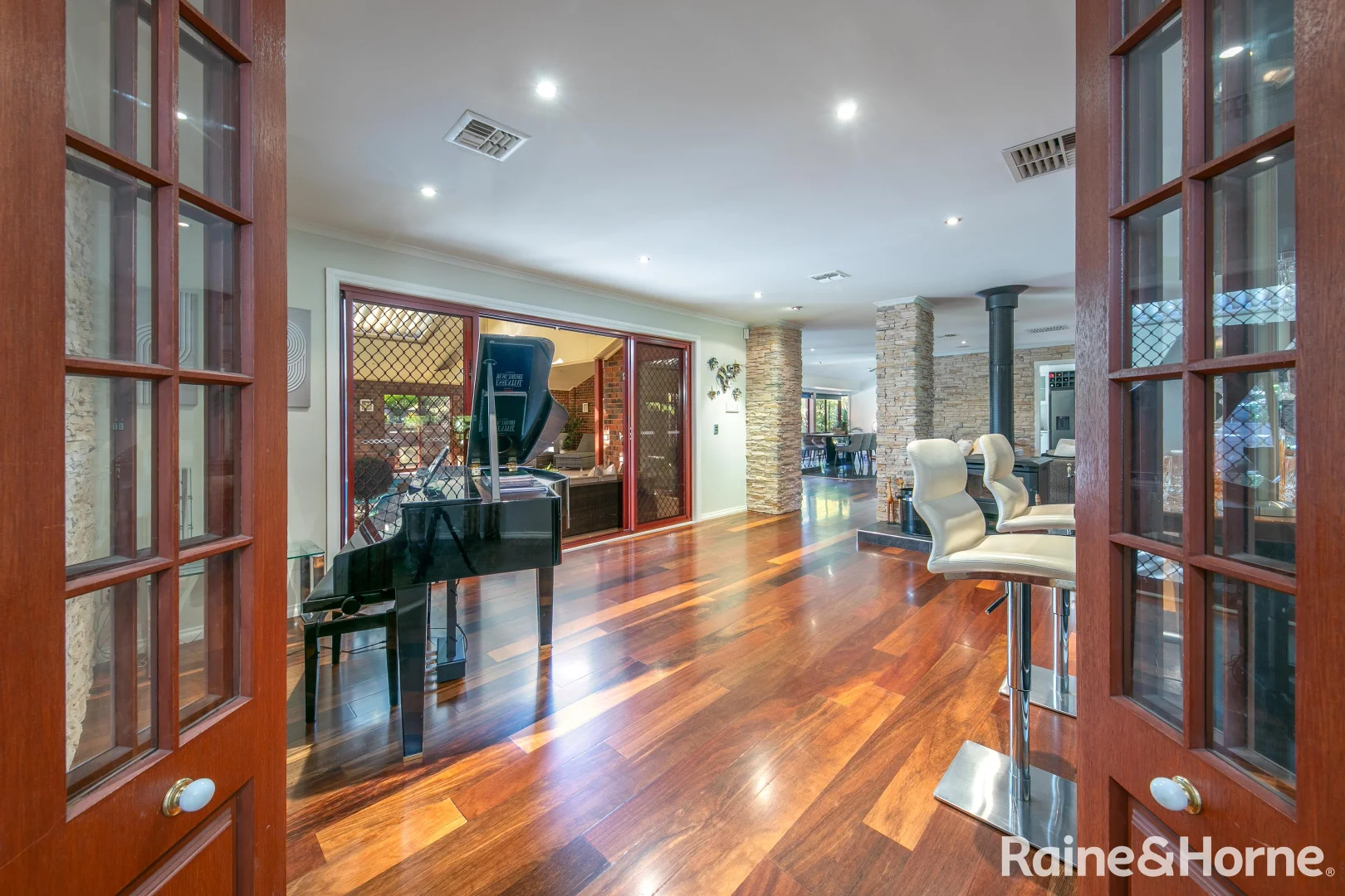 Additional image 9 of 56 Outawood Rise, Gisborne VIC 3437