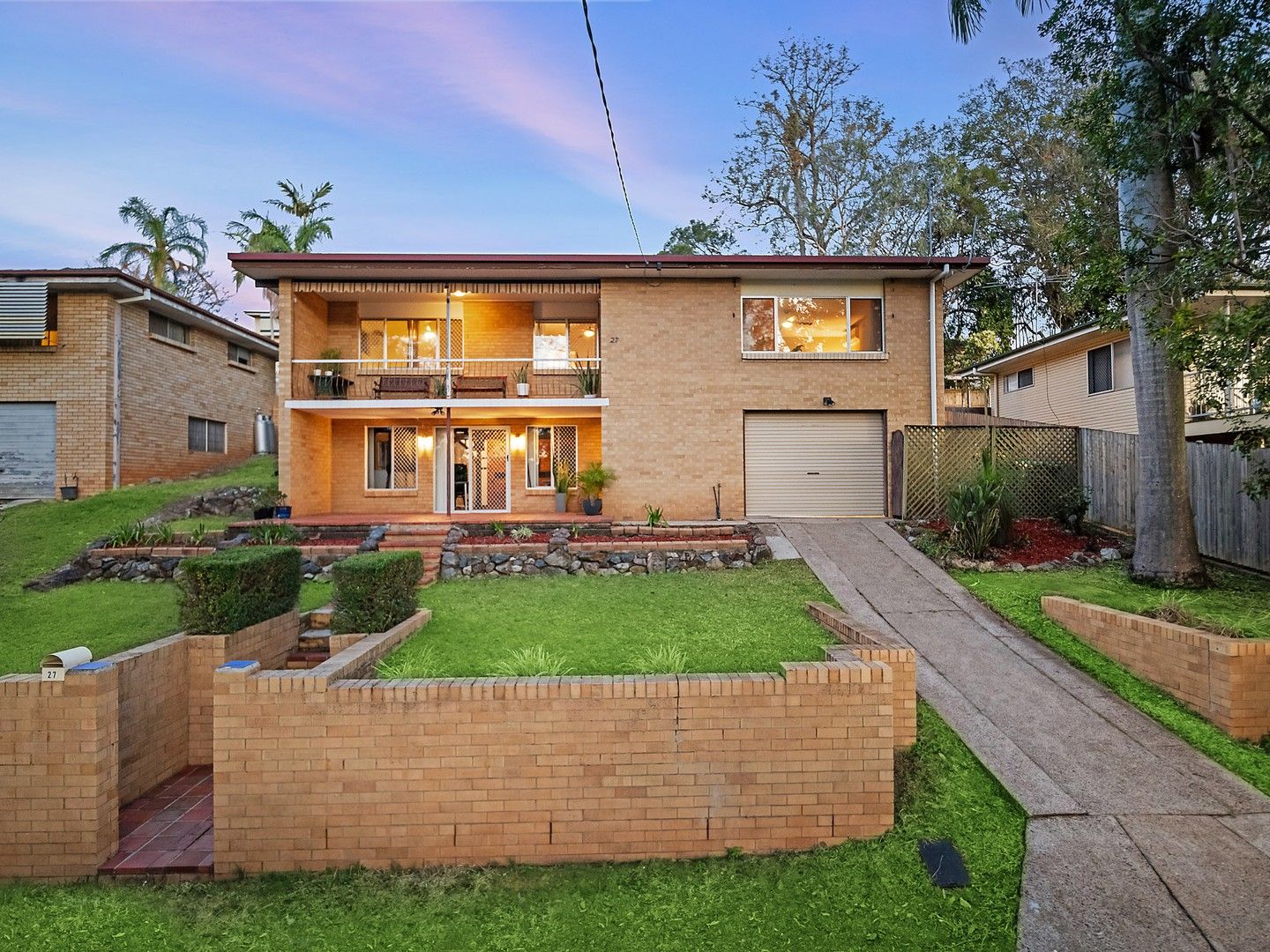 3 bedrooms House in 27 Lewana Street MANSFIELD QLD, 4122