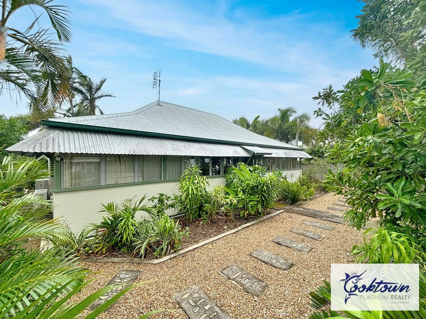94 Hope St, Cooktown QLD 4895