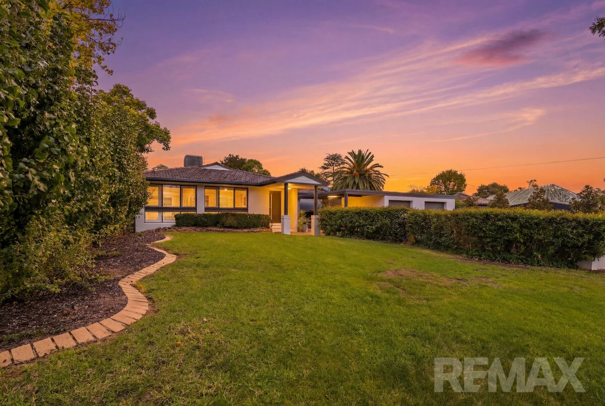 1 Orford Place, Lake Albert NSW 2650