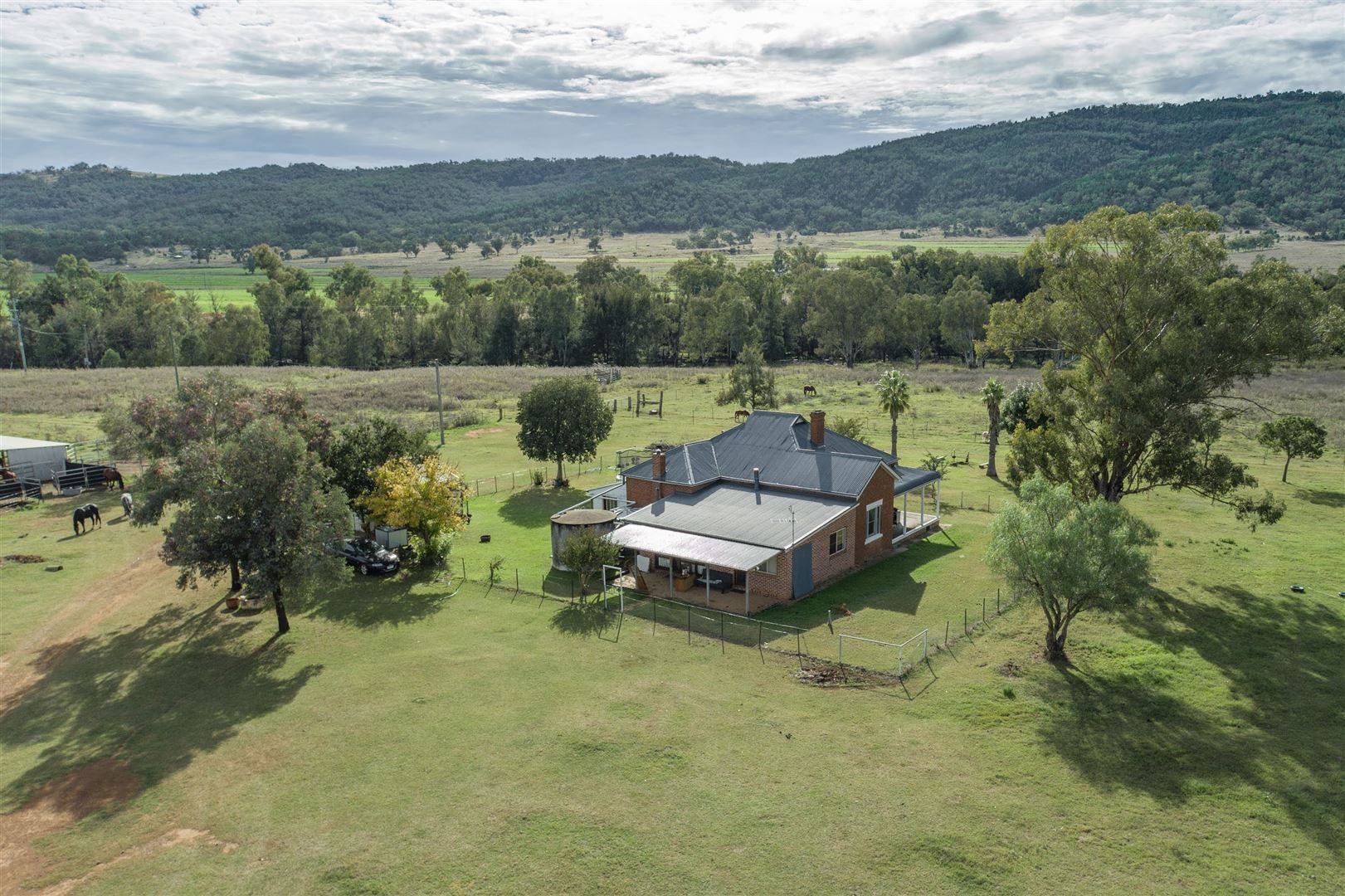 Myoora/526 Wimborne Road, Manilla NSW 2346, Image 2