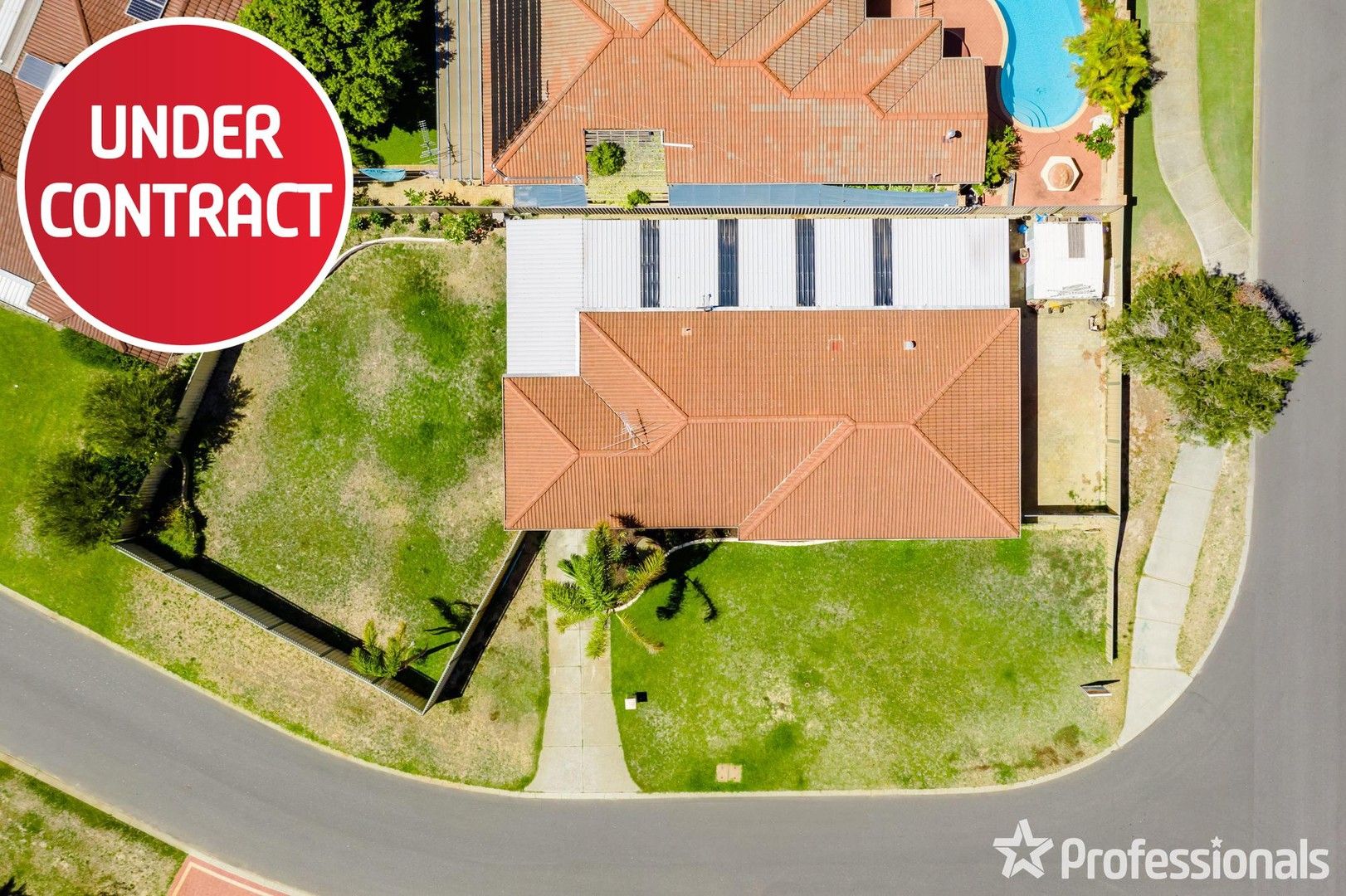 4 bedrooms House in 1 Spyglass Court SAFETY BAY WA, 6169