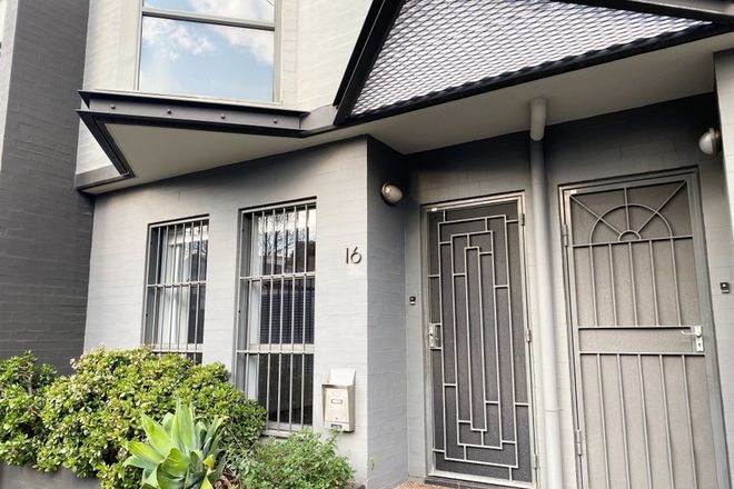 4 2 Bedroom Townhouses For Rent In Zetland Nsw 17 Domain