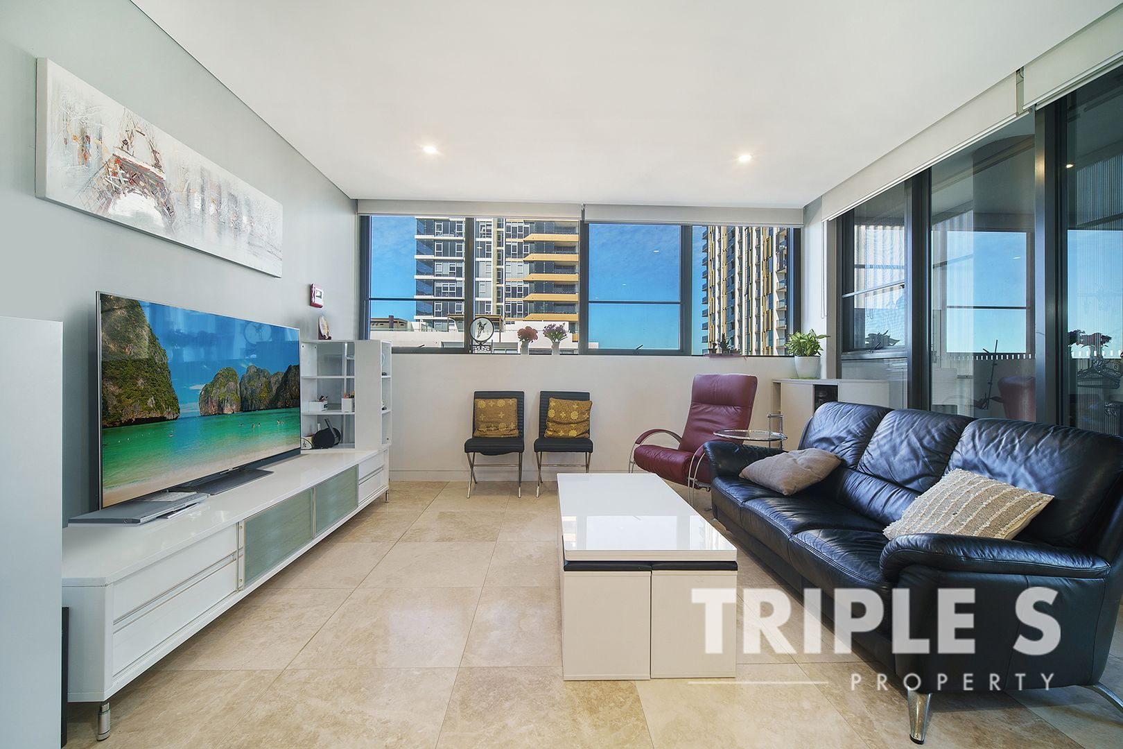 715/8 Studio Drive, Eastgardens NSW 2036, Image 2