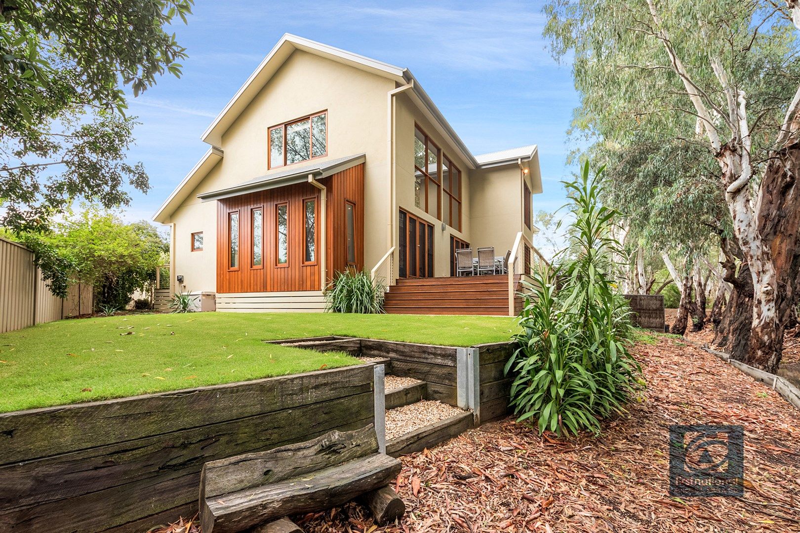 1/246 Eyre Street, Echuca Property History & Address Research Domain