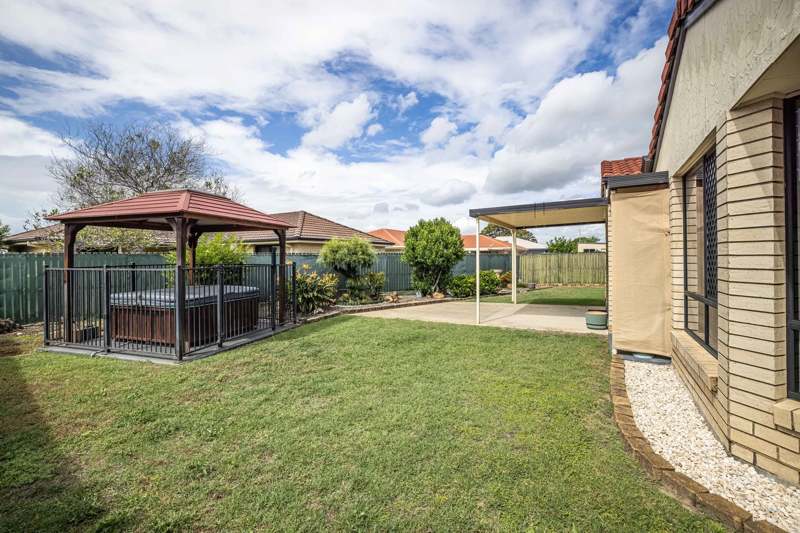 Additional image 23 of 33 Columbia Drive, Beachmere QLD 4510