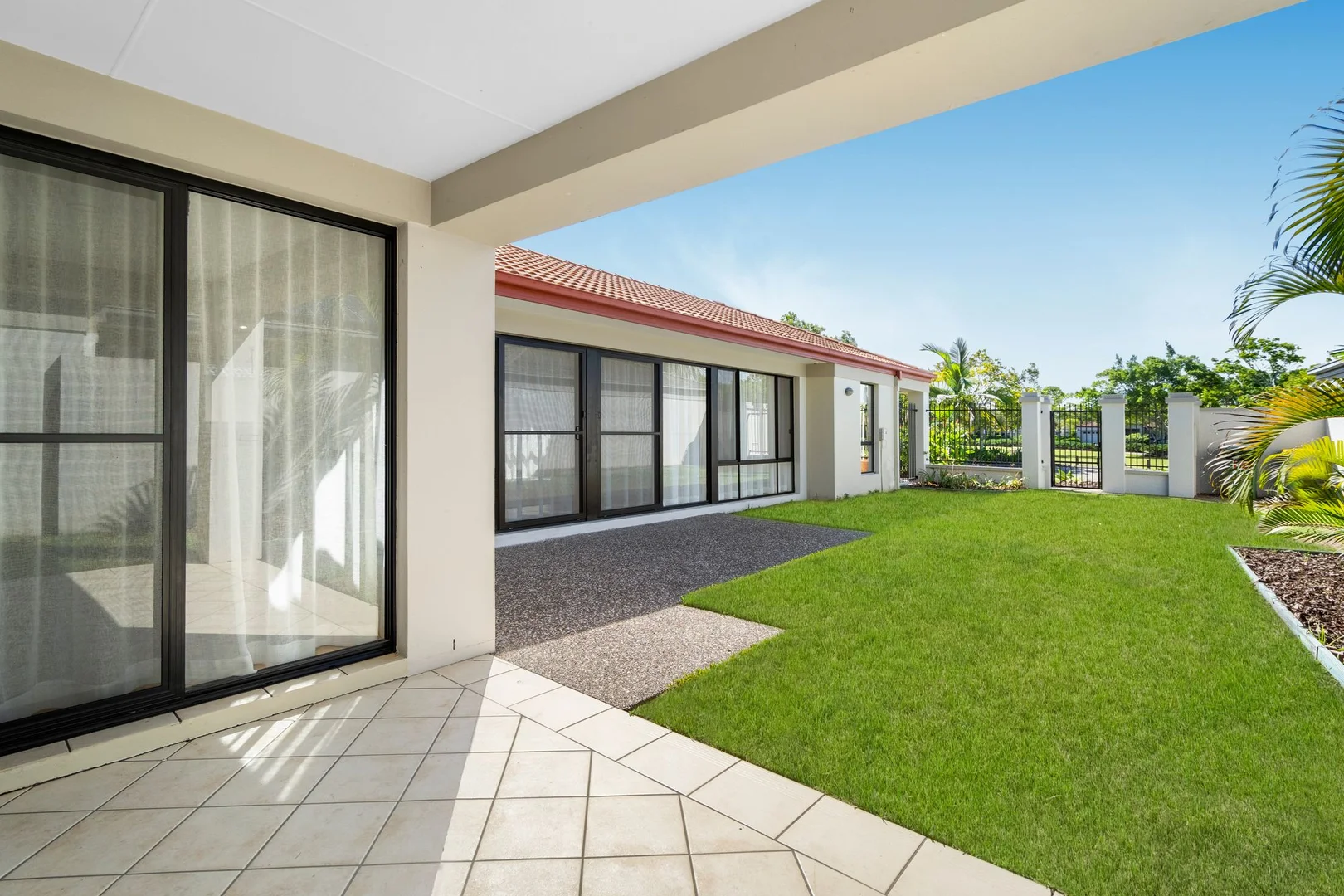 Additional image 14 of 2017 Gracemere Gardens Court, Hope Island QLD 4212