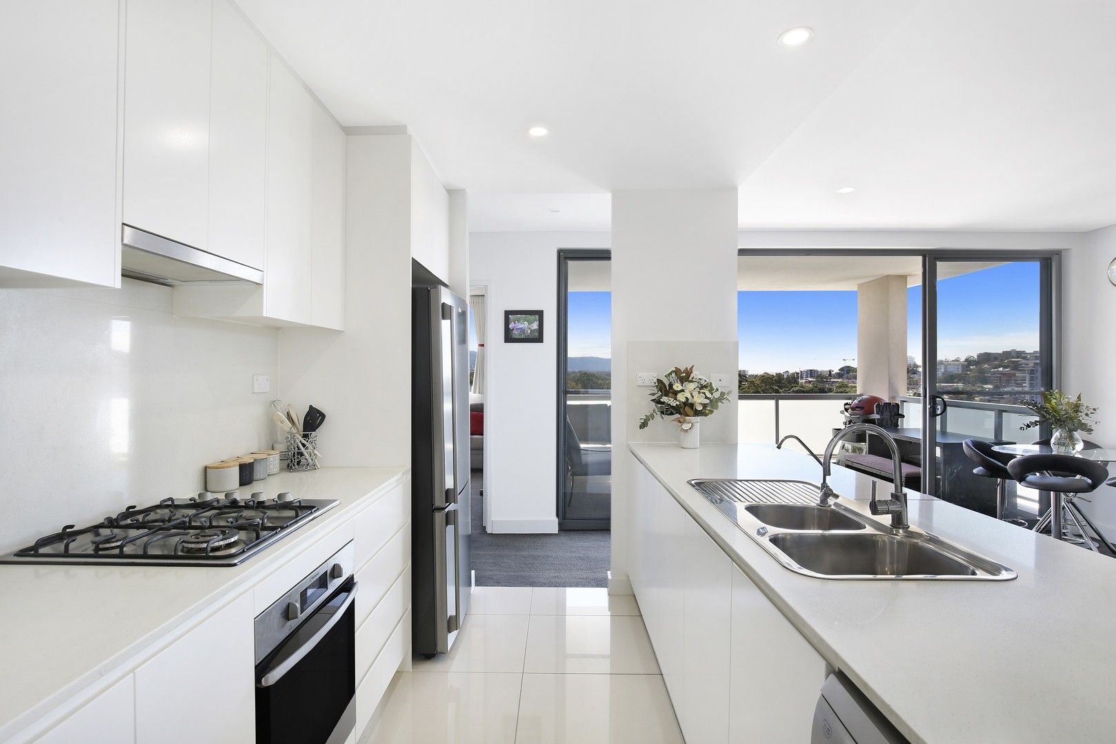 3 bedrooms Apartment / Unit / Flat in 20/6-8 Hercules Street WOLLONGONG NSW, 2500