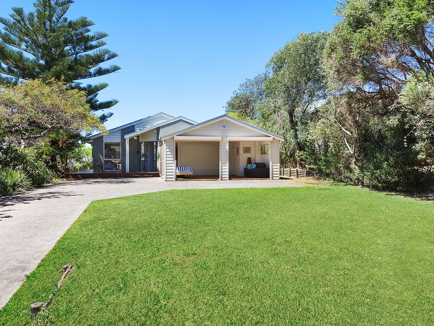 21 Tudibaring Parade, Macmasters Beach NSW 2251, Image 1