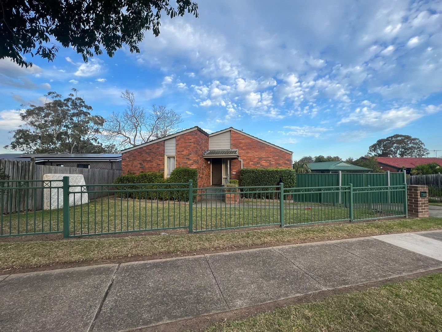 188 St Johns Road, Bradbury NSW 2560, Image 0