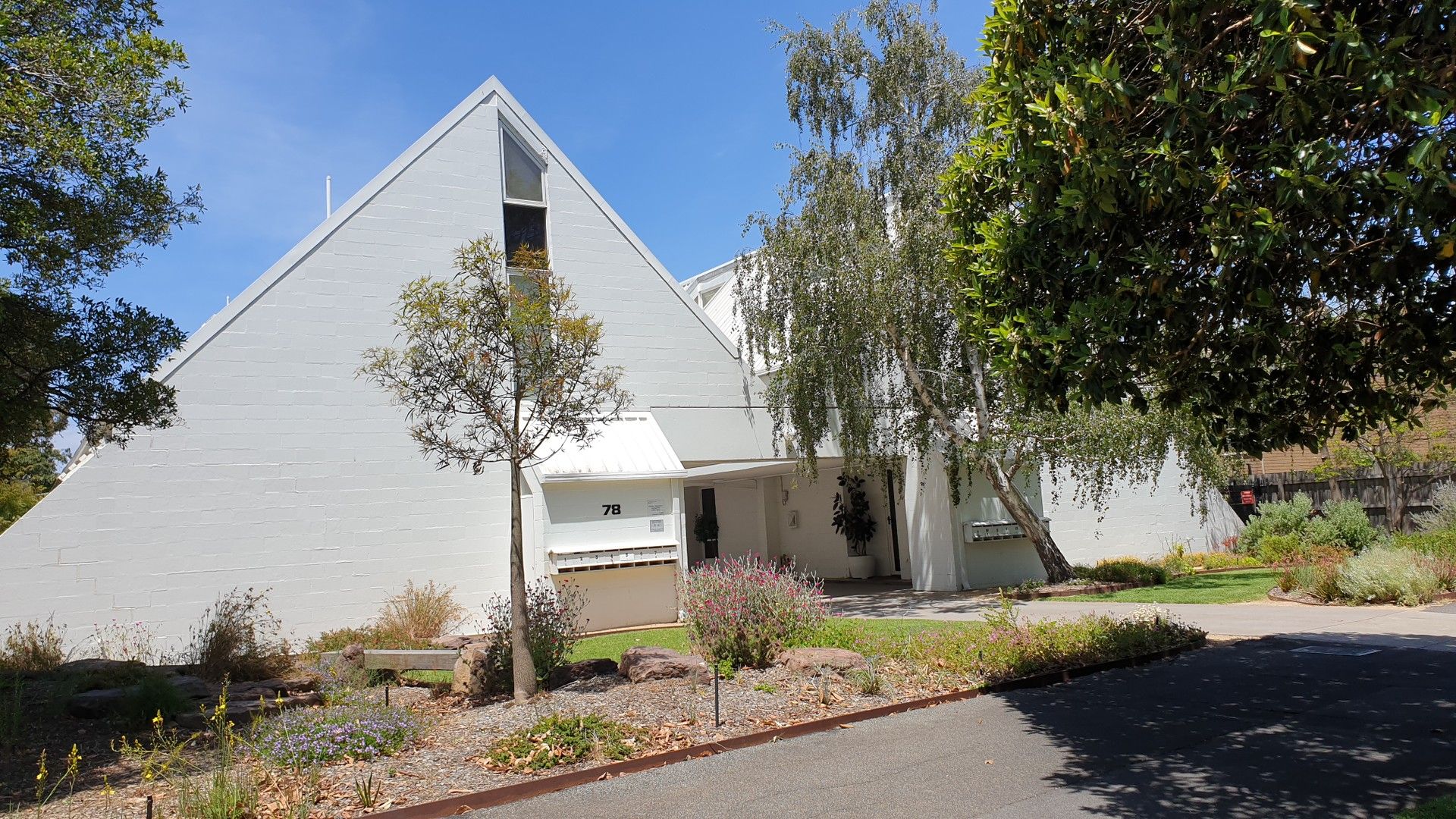 3 bedrooms Apartment / Unit / Flat in 16/78 The Avenue PARKVILLE VIC, 3052