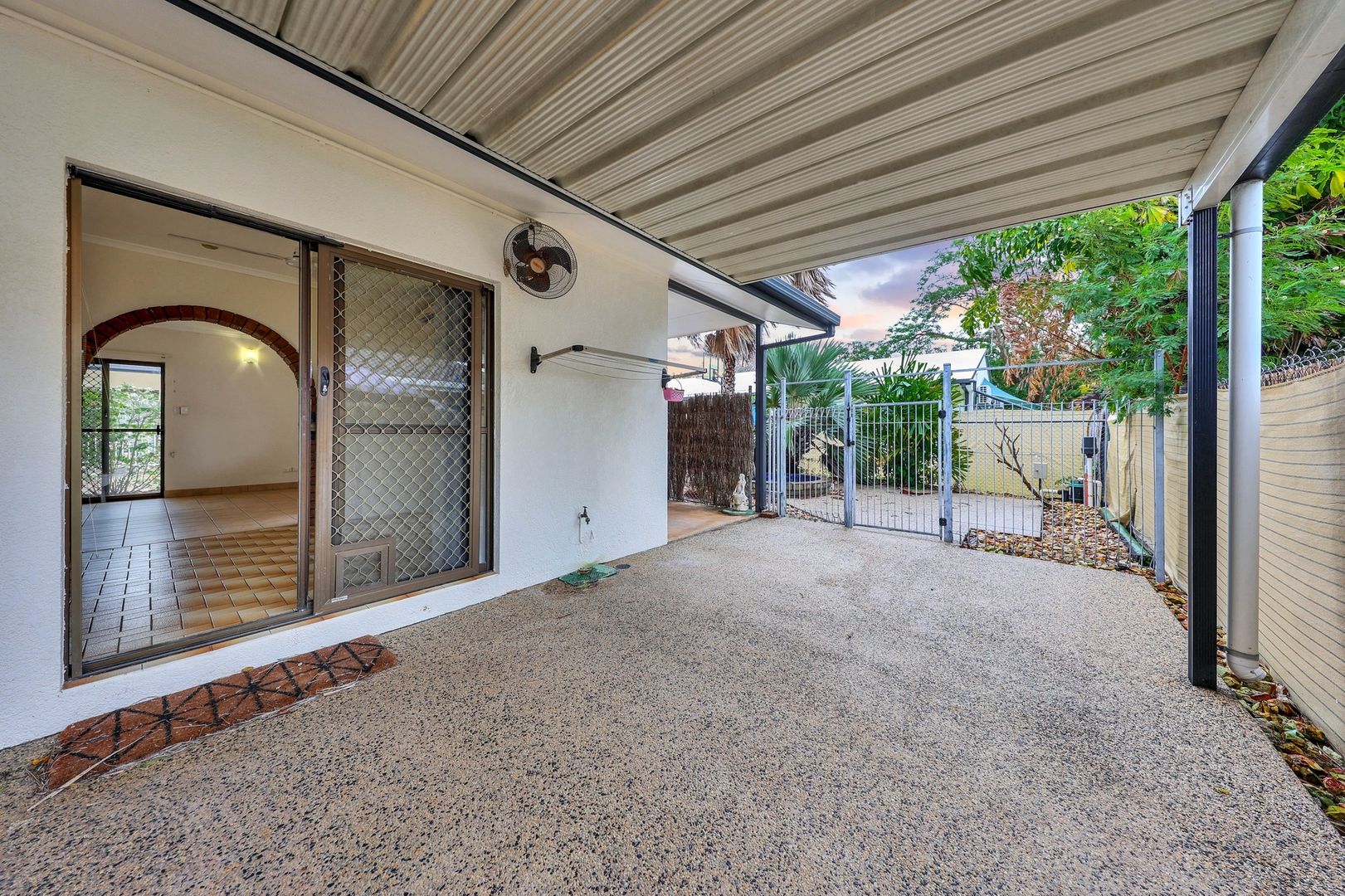2/33 Rosewood Crescent, Leanyer NT 0812, Image 2