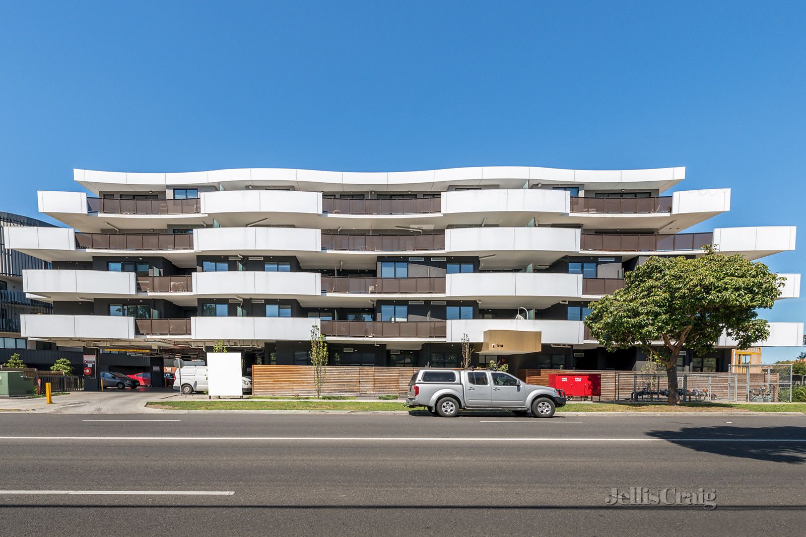 LG04/314 Pascoe Vale Road, Essendon VIC 3040, Image 1