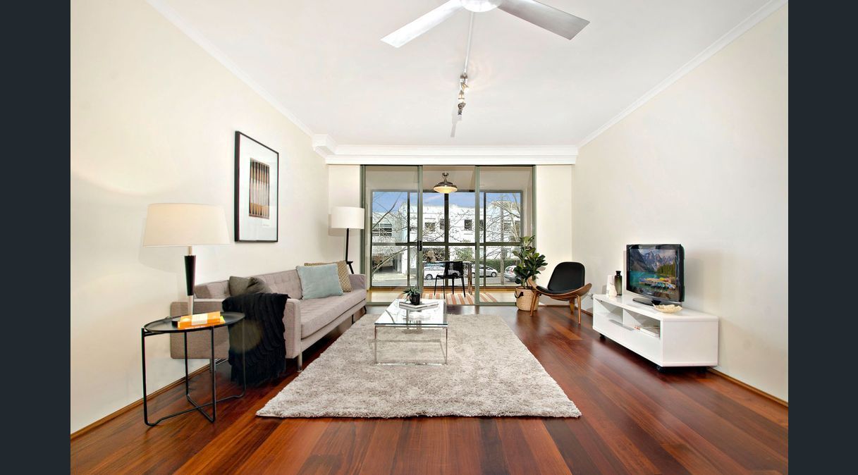 2 bedrooms Apartment / Unit / Flat in 33/39 Gibbons Street REDFERN NSW, 2016