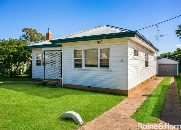 10 Bruce Street, South Tamworth NSW 2340