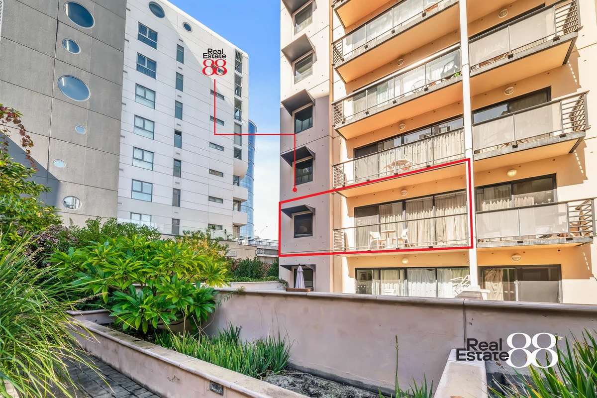 202/112 Mounts Bay Road, Perth WA 6000