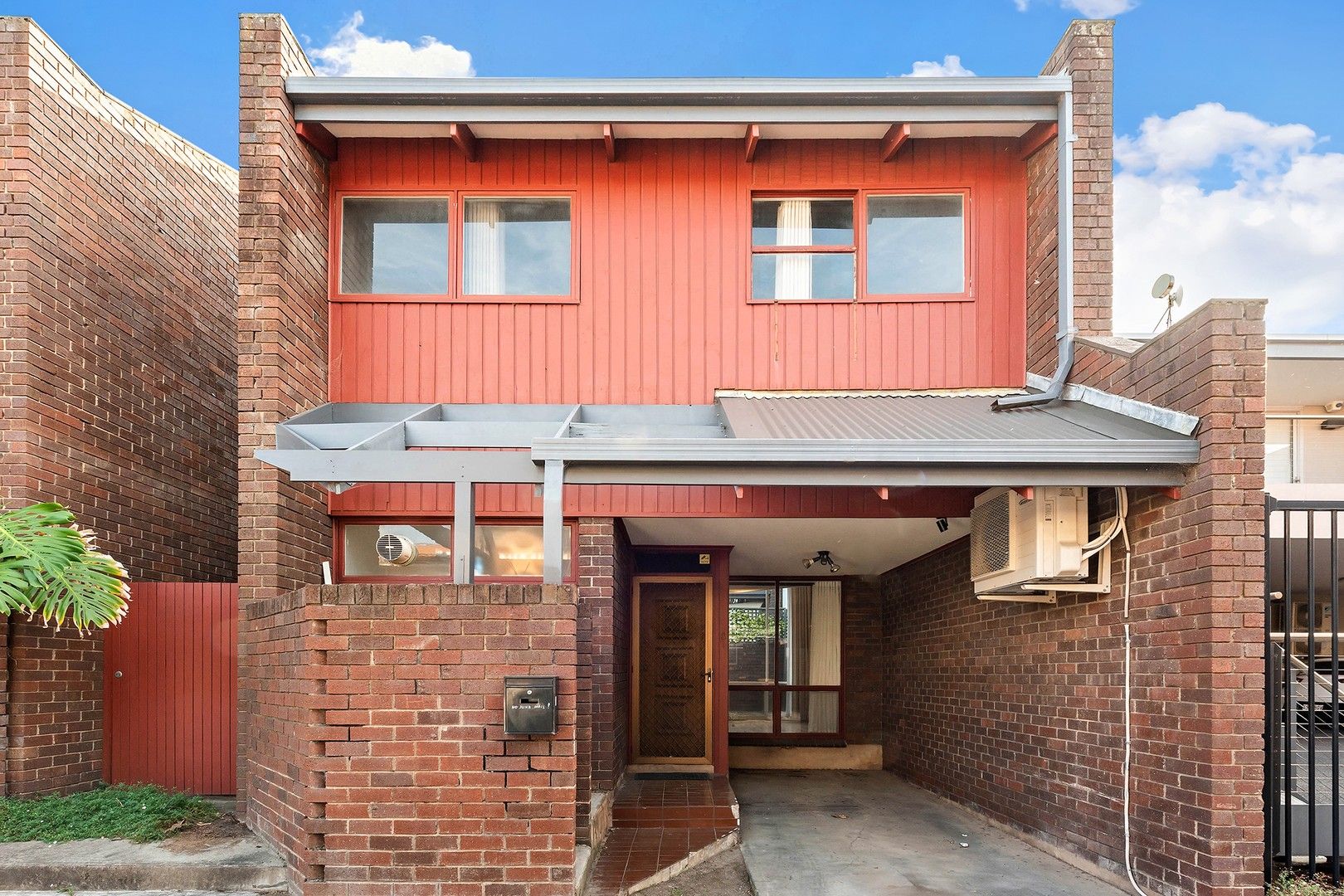 2 bedrooms Townhouse in 3/147 Gilles Street ADELAIDE SA, 5000