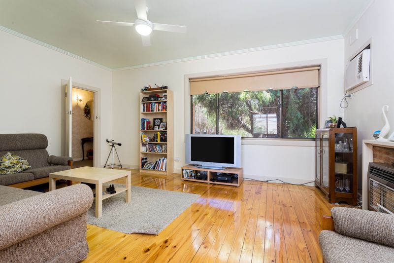 16 Strathfield Terrace, Largs North SA 5016, Image 2