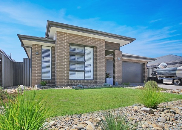 16 Seagrass Avenue, Vincentia NSW 2540