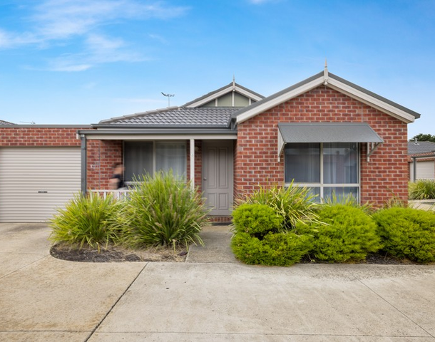 12 Tristan Drive, Sebastopol VIC 3356