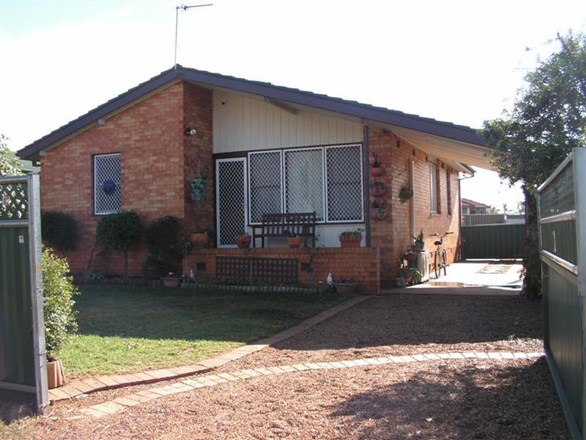 12 Algona Street, Dubbo NSW 2830