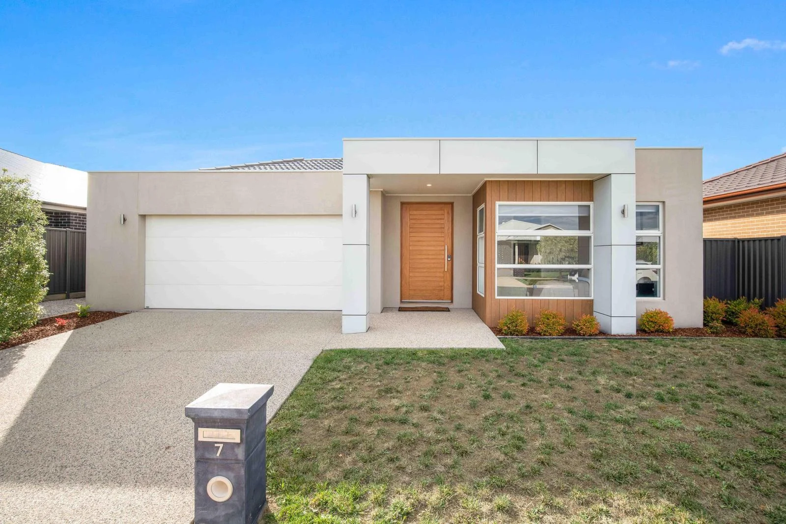 7 Cockerall Street, Lucas VIC 3350