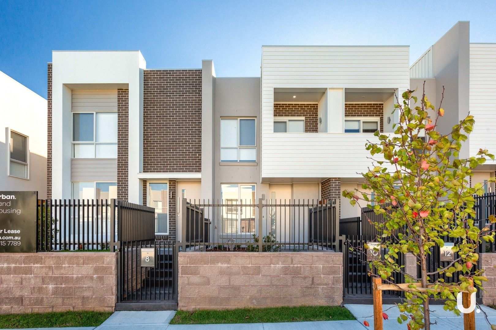 3 bedrooms Townhouse in 8 Mirbelia Street DENHAM COURT NSW, 2565