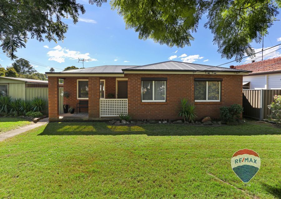 15 WINDERMERE AVENUE, Cambridge Park NSW 2747, Image 0