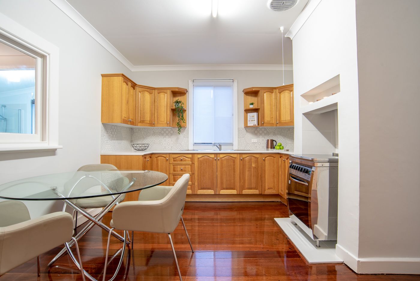 33 McMillan Street, Victoria Park WA 6100, Image 2