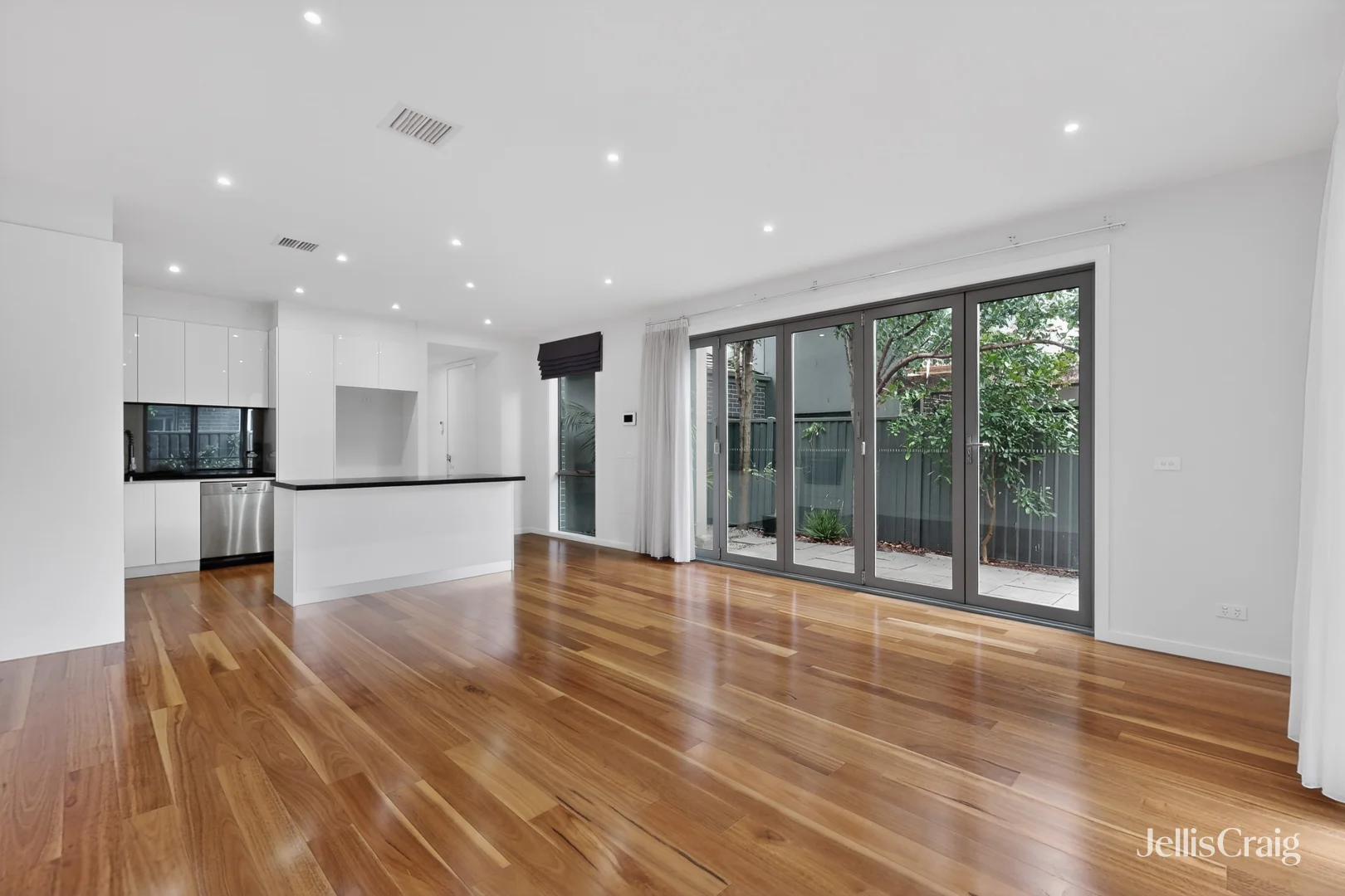 Additional image 5 of 6A Loch Crescent, Strathmore VIC 3041