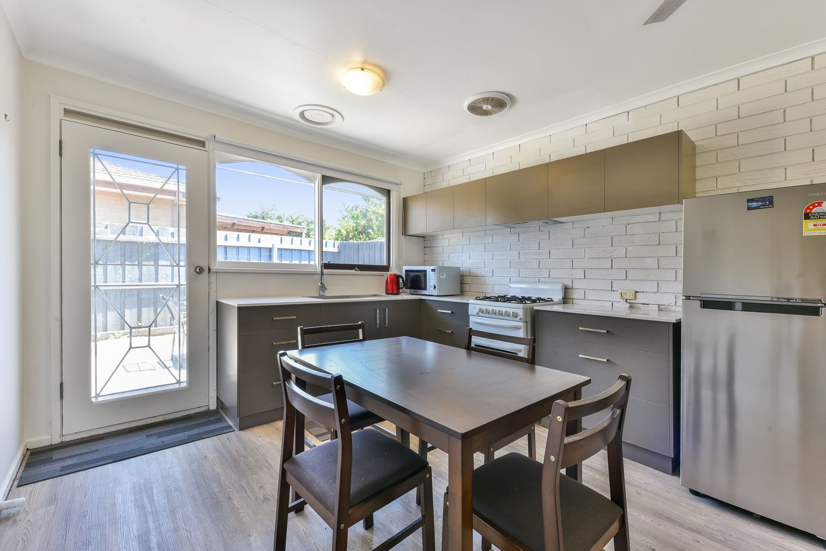 2/229 Torquay Road, Grovedale VIC 3216 Apartment For Rent Domain