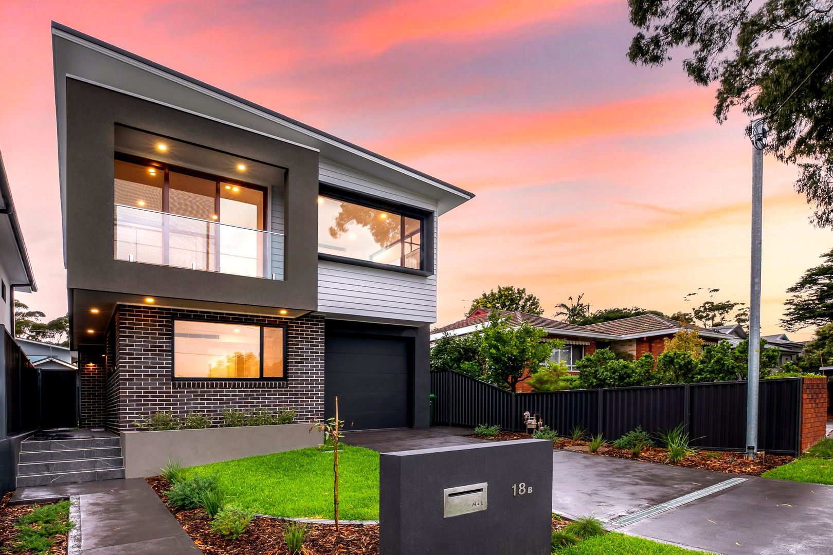 4 bedrooms House in 18B Burradoo Street CARINGBAH SOUTH NSW, 2229