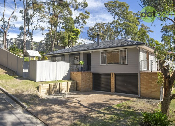 296 Mccaffrey Drive, Rankin Park NSW 2287