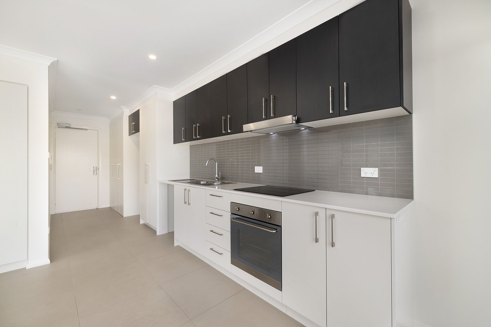 13/48 Abena Avenue, Crace ACT 2911, Image 1